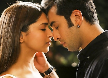 How Ayan Mukerji's Gamble Of Casting Exes Ranbir Kapoor And Deepika Padukone Paid Off In Yeh Jawaani Hai Deewani