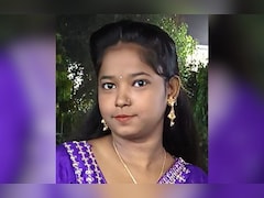 दिल्ली: पंखे से लटका मिला 18 वर्षीय युवती का शव, परिवार का आरोप- शरीर पर दिखे संदिग्ध निशान