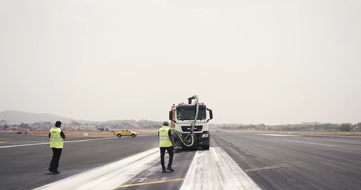mumbai airport csmia runway maintenance completed mumbai airport csmia runway maintenance completed