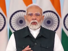पीएम मोदी ने भी घटाया अपना काफिला, 4 गाड़ियों के साथ कैबिनेट की बैठक में पहुंचे