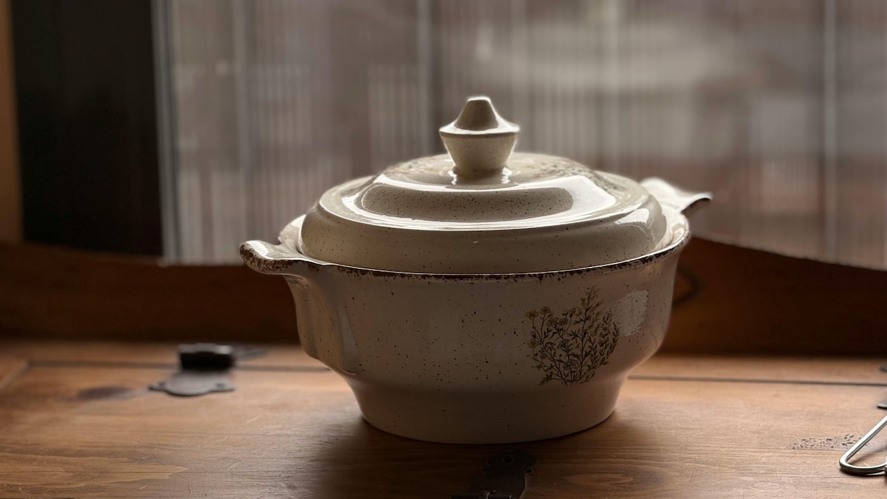 Casseroles that keep food warm and fresh for a long time