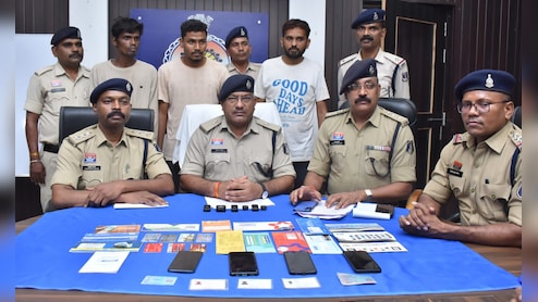 2 राज्यों की पुलिस को थी तलाश, साइबर ठग दुर्ग में गिरफ्तार; गरीबों के नाम 200+ म्यूल अकाउंट, करोड़ों का लेनदेन