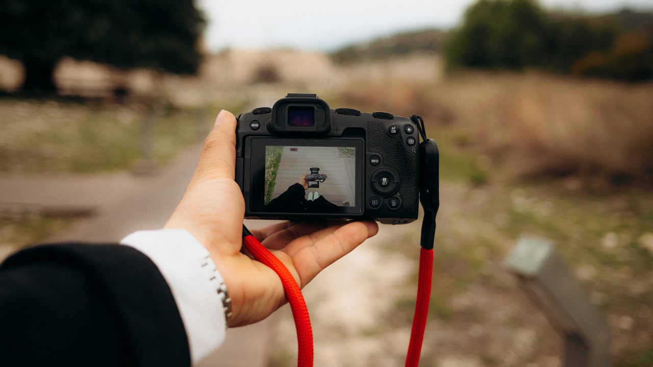 Surprise every tech lover with must have gadgets they will actually use