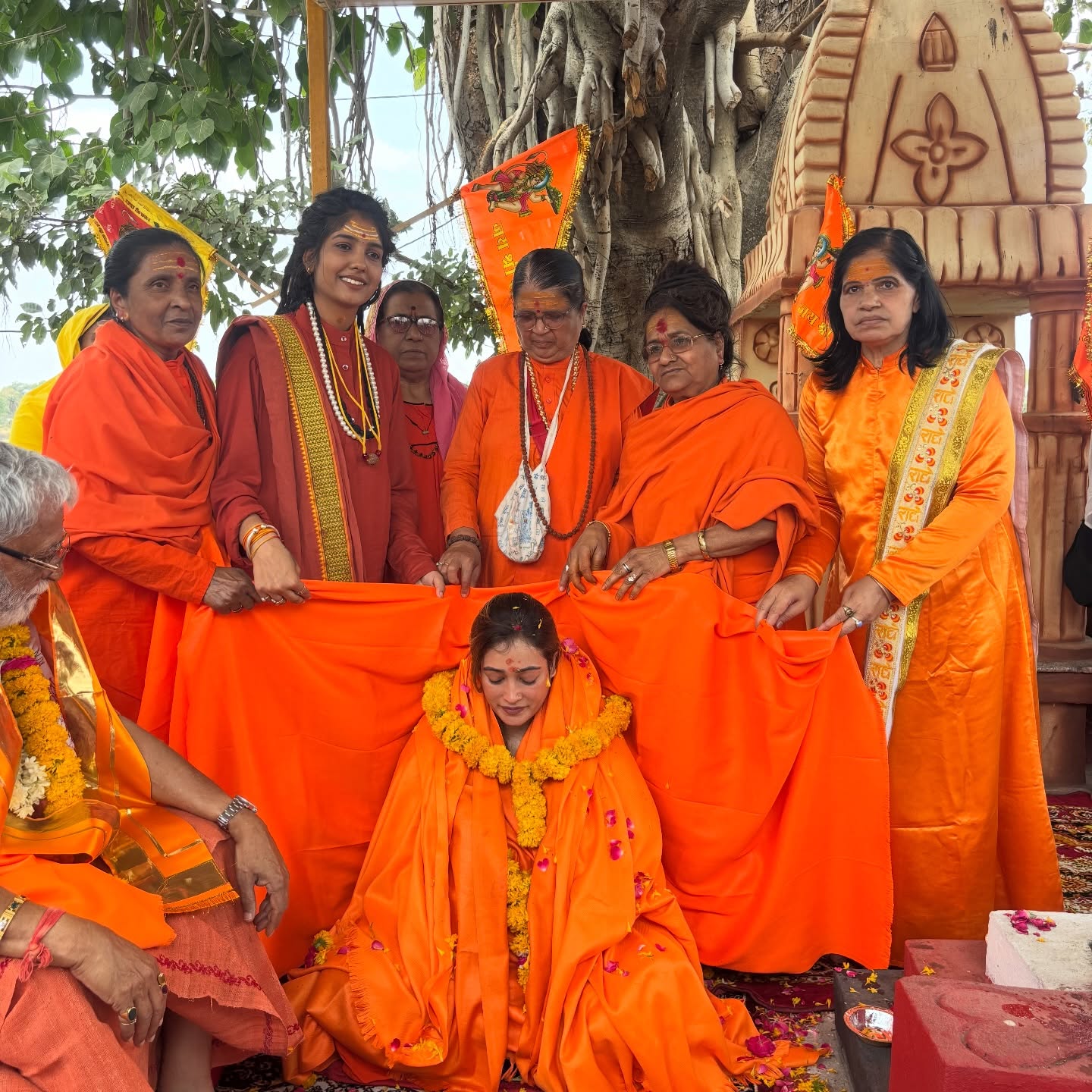 harsha richhariya sadhavi harshananand giri love story harsha richhariya sadhavi harshananand giri love story