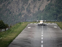 Which Airport Is Closest To Mount Everest?