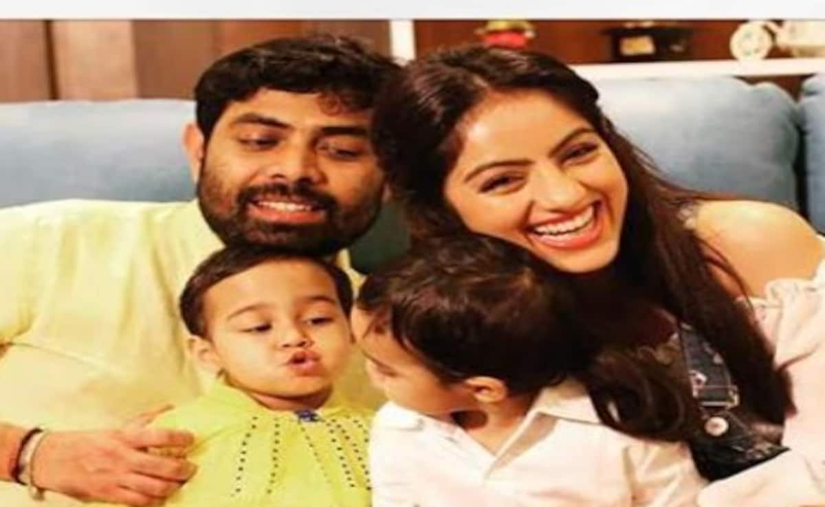 दीपिका सिंह ने यूं दी पति को शादी की सालगिरह, पत्नी के सामने चुप रहने की खुशी
