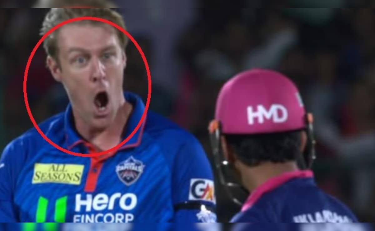 Vaibhav Sooryavanshi Wicket: वैभव सूर्यवंशी को काइल जैमीसन ने मारा बोल्ड, 15 साल के बैटर को आउट कर गेंदबाज ने खोया आपा, ऐसे मनाया जश्न