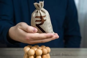 20-22 की उम्र पार कर गए? करोड़ो का फंड बनाना अब भी मुश्किल नहीं, समझें SIP का गणित