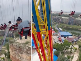 US Theme Park Ride Halts At 200 Feet Because Of A Phone, Riders Left Hanging Mid-Air