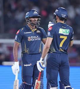 RR vs GT LIVE Score, IPL 2026: Shubman Gill, Sai Sudharsan Go Berserk In Powerplay, Jofra Archer Sent To Cleaners