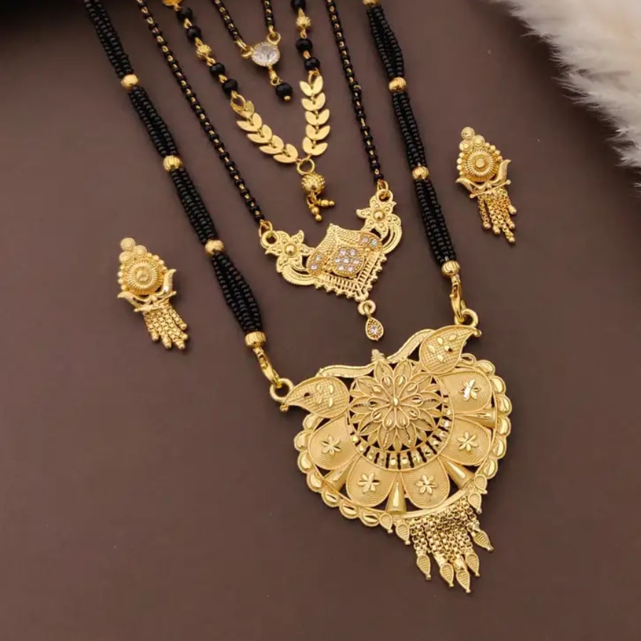 Click here to buy: bhanu diam Brass Jewel Set
