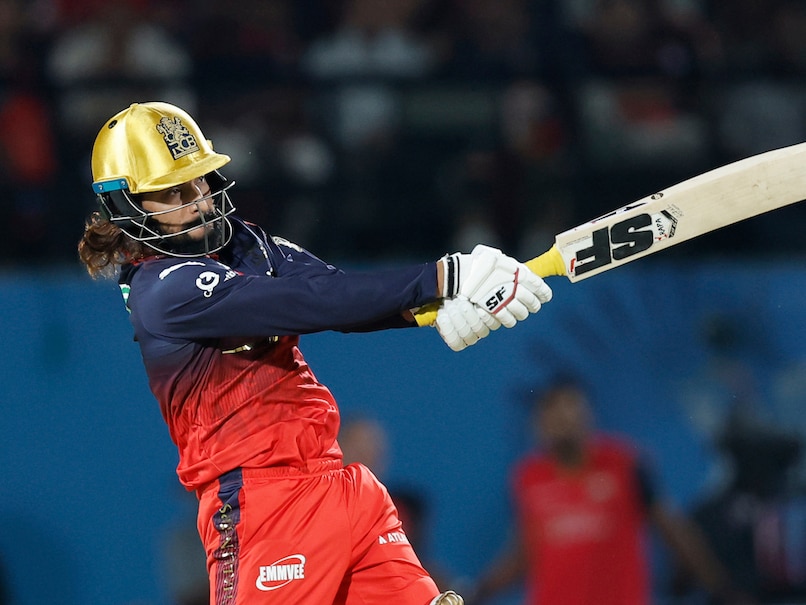 RCB vs GT LIVE Score, IPL 2026 Qualifier 1: 6, 4 - Virat Kohli Ecstatic As RCB Captain Rajat Patidar Nears Stunning Century