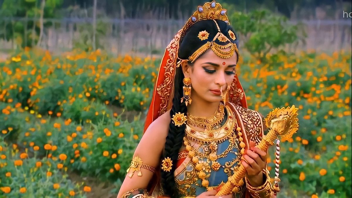 Mahabharata Draupadi Photos: महाभारत की द्रोपदी की 10 तस्वीरें, 5वीं देख कर कहेंगे, यूं ही नहीं 1000 लड़कियों में पूजा शर्मा ने मारी बाजी