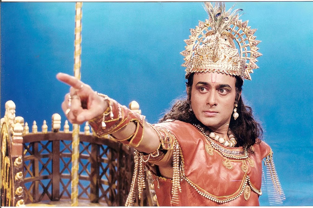 कैमरा बंद होते ही कांपने लगे थे कृष्ण, महाभारत के इस सीन से मिला था सबसे बड़ा दर्द, 4 घंटे तक नहीं हिला सके हाथ