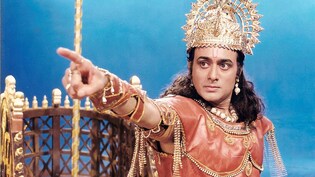 कैमरा बंद होते ही कांपने लगे थे कृष्ण, महाभारत के इस सीन से मिला था सबसे बड़ा दर्द, 4 घंटे तक नहीं हिला सके हाथ