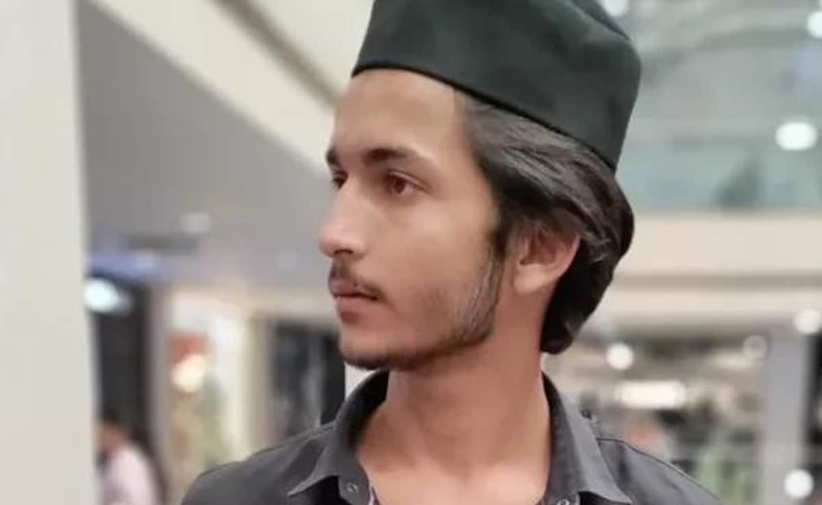 चाकू घोंपकर मारने वाला असद चाकू घोंपकर मारने वाला असद