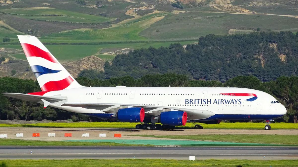 Why British Airways Is Paying Pilots Rs 95 Lakh To Taxi Planes In Chicago