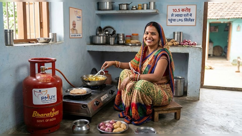 प्रधानमंत्री उज्ज्वला योजना से बदली रसोई की तस्वीर, 10.5 करोड़ से ज्यादा घरों में पहुंचा LPG सिलेंडर