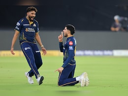GT vs CSK: गुजरात के बल्लेबाजों के बाद गेंदबाजों का कहर, 140 रनों पर ढेर हो गई CSK, 89 रनों से मिली जीत