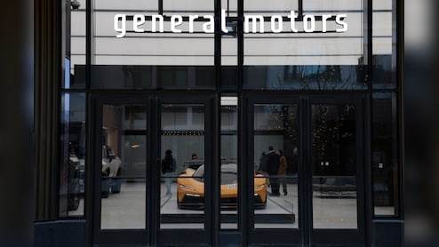 General Motors to Cut Hundreds of White Collar Workers in IT Overhaul
