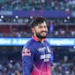 Sunil Gavaskar Slams Riyan Parag For "Suicidal" Call During RRs Loss vs DC