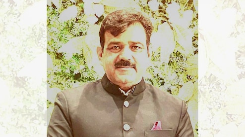 खेतों की पगडंडी से रेलवे के शीर्ष पद तक, किसान पुत्र जे.एस. मीणा बने भारत सरकार में 'चीफ ट्रैक इंजीनियर'
