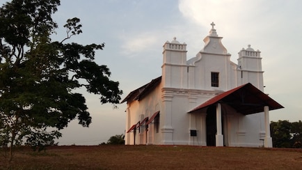Built Over 400 Years Ago, This 'Haunted' Church In Goa Hosts An Annual Feast