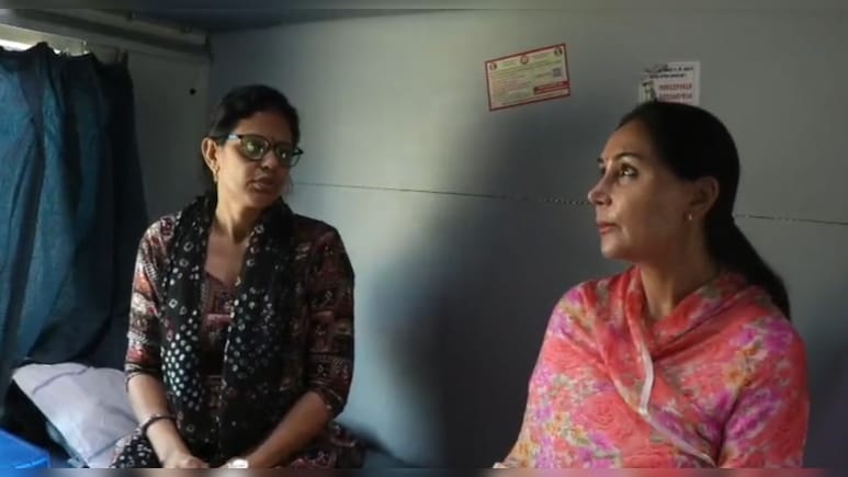 ड&zwj;िप्&zwj;टी CM द&zwj;िया कुमारी ने आम यात्र&zwj;ियों के साथ ट्रेन में क&zwj;िया सफर, लोगों से की खास अपील&nbsp;