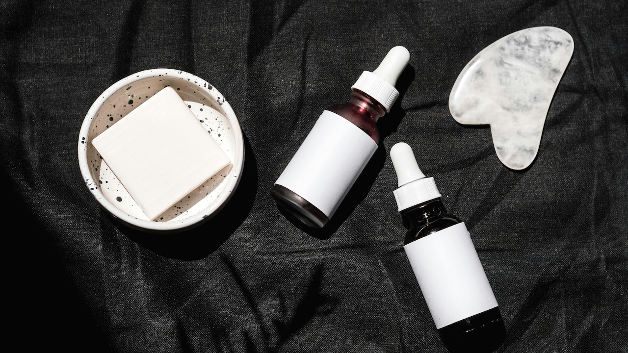 Why Vitamin C Serums Oxidise Quickly And How To Make Them Last Longer
