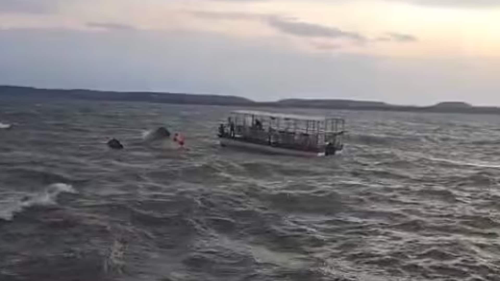 9 Tourists Dead, Many Missing As Cruise Boat Sinks In Madhya Pradesh
