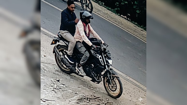 वृंदावन बाबा बनकर महिला शिक्षिका से की भविष्यवाणी, पति है बीमार... बेटे पर संकट और ठग लिये 4 लाख के गहने