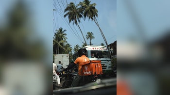 Swiggy Shares in Focus: HDFC Securities Stays Bullish as Food Delivery Growth Momentum Continues — Check Target Price