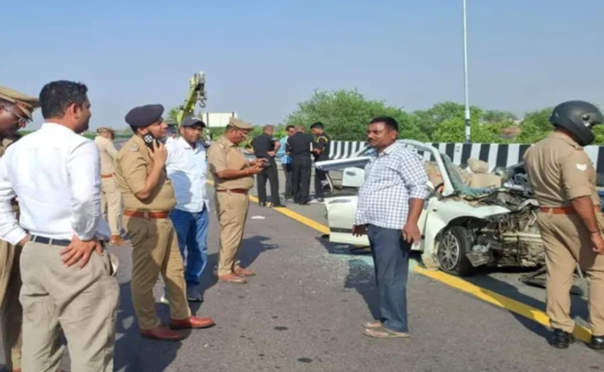 एक झपकी और पूरा परिवार खत्म: पूर्वांचल एक्सप्रेस-वे पर 1KM तक घिसटती रही कार, 3 बच्चों समेत 5 की मौत — WellsTrack