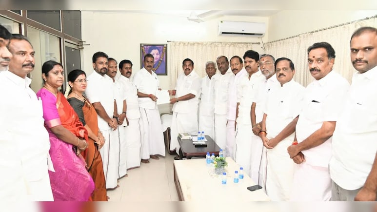Rebel AIADMK MLAs Reconcile With E Palaniswami Days After Backing Vijay's TVK