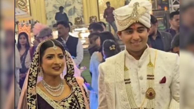 IAS Couple Story: 2 बार फेल हुए, तीसरे चांस में मारी बाजी, फिर ट्रेनिंग के दौरान दिल दे बैठे ये दो IAS अफसर