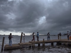 Weather Today LIVE: आंधी-बारिश, तूफान से सावधान, यूपी-दिल्ली से राजस्थान तक 3 दिन बिगड़ेगा मौसम, 10 राज्यों में अलर्ट