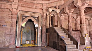 सुप्रीम कोर्ट ने नहीं दी भोजशाला परिसर में नमाज की इजाजत, आसपास व्यवस्था करने को कहा, ढांचा न बदलने का आदेश