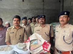 भारत-नेपाल बॉर्डर पर चल रहा था अवैध करेंसी का खेल, STF- पुलिस की छापेमारी में मिले 3000000 रुपये
