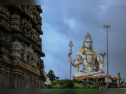 Guru Pradosh Vrat 2026: गुरु प्रदोष व्रत पर महादेव को प्रसन्न करने के लिए पढ़ी जाती है ये व्रत कथा
