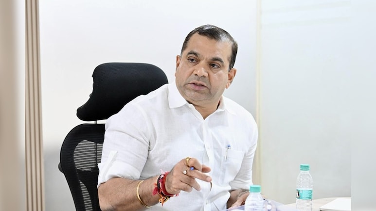 Goa IT Minister Bats For Social Media Curbs For Kids Under 16, To Send Proposal To Centre