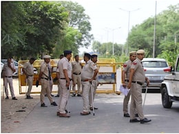 Haryana: नूंह में एनकाउंटर के दौरान पुलिस पर हमला कर इनामी बदमाश छुड़ा ले गई भीड़, जानें आगे क्या हुआ?