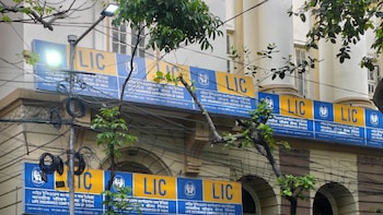 LIC Q4 Results This Week: Check Board Meeting Date, Dividend, Earnings Call Details And More