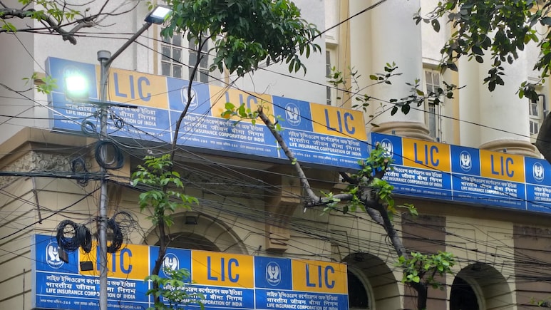 LIC Q4 Results This Week: Check Board Meeting Date, Dividend, Earnings Call Details And More