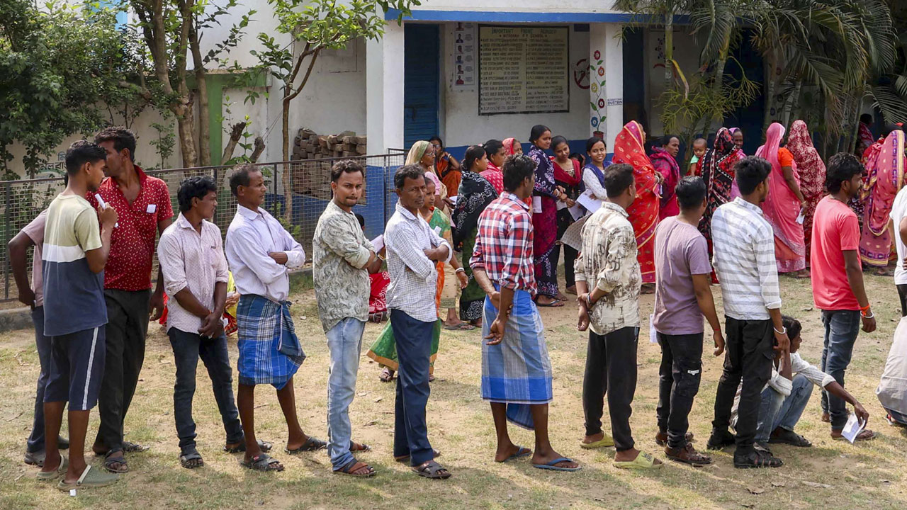 Repolling At 15 Booths In Bengal Begins After Complaints Of Irregularities