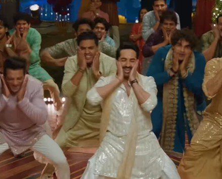 Pati Patni Aur Woh Do Review: सिनेमाघरों में रिलीज हुई पति पत्नी और वो दो, जानें कैसी है आयुष्मान खुराना की फिल्म