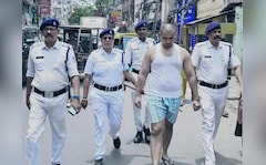 On Camera, Cops Parade Criminals On Bengal Streets In Their Underwear