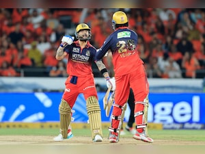 "Cant Keep Shoulders Down": Kohlis RCB Teammate On What Makes Him Special