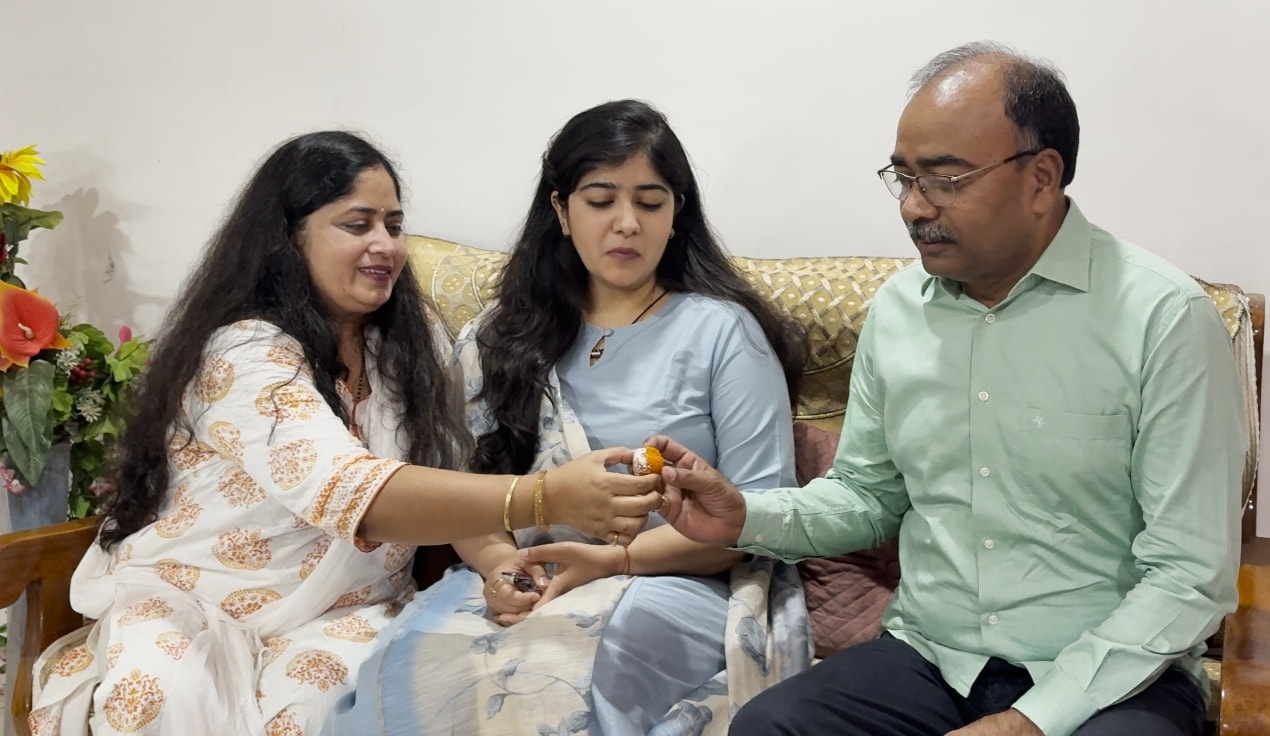 success story ajay gupta upsc ifos bhilai sushmita singh