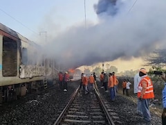 त्रिवेंद्रम-दिल्ली राजधानी के दो कोच में लगी आग, दिल्ली-मुंबई रेल मार्ग प्रभावित; जलकर खाक हुआ थर्ड AC