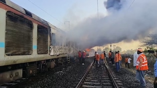 त्रिवेंद्रम-दिल्ली राजधानी के दो कोच में लगी आग, दिल्ली-मुंबई रेल मार्ग प्रभावित; जलकर खाक हुआ थर्ड AC